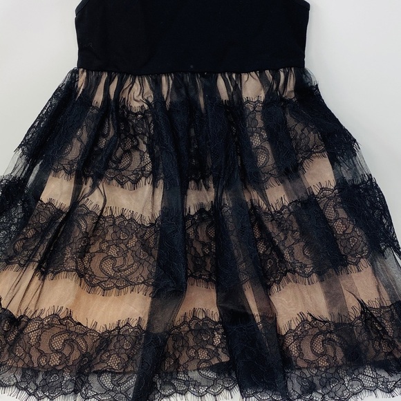 DERHY KIDS**Lace Party Dress**Size 4/6 & 6/8 $162 - Picture 4 of 8